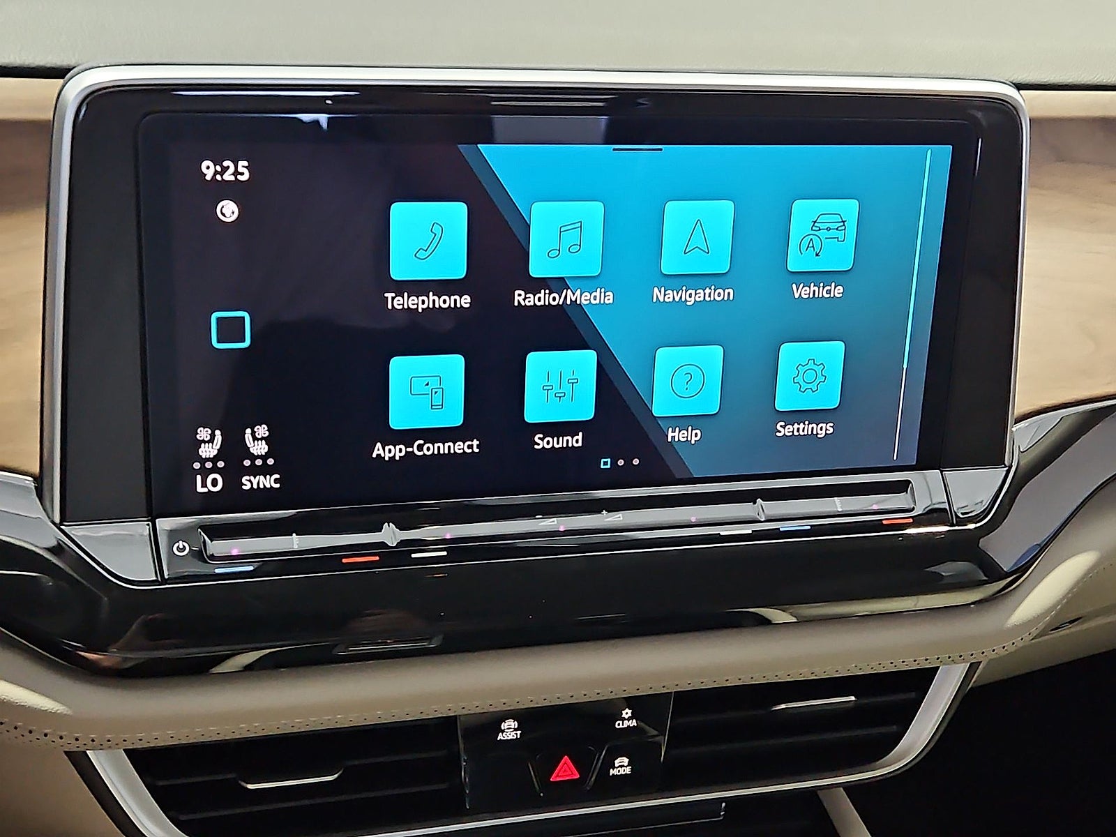2026 Volkswagen Atlas SE