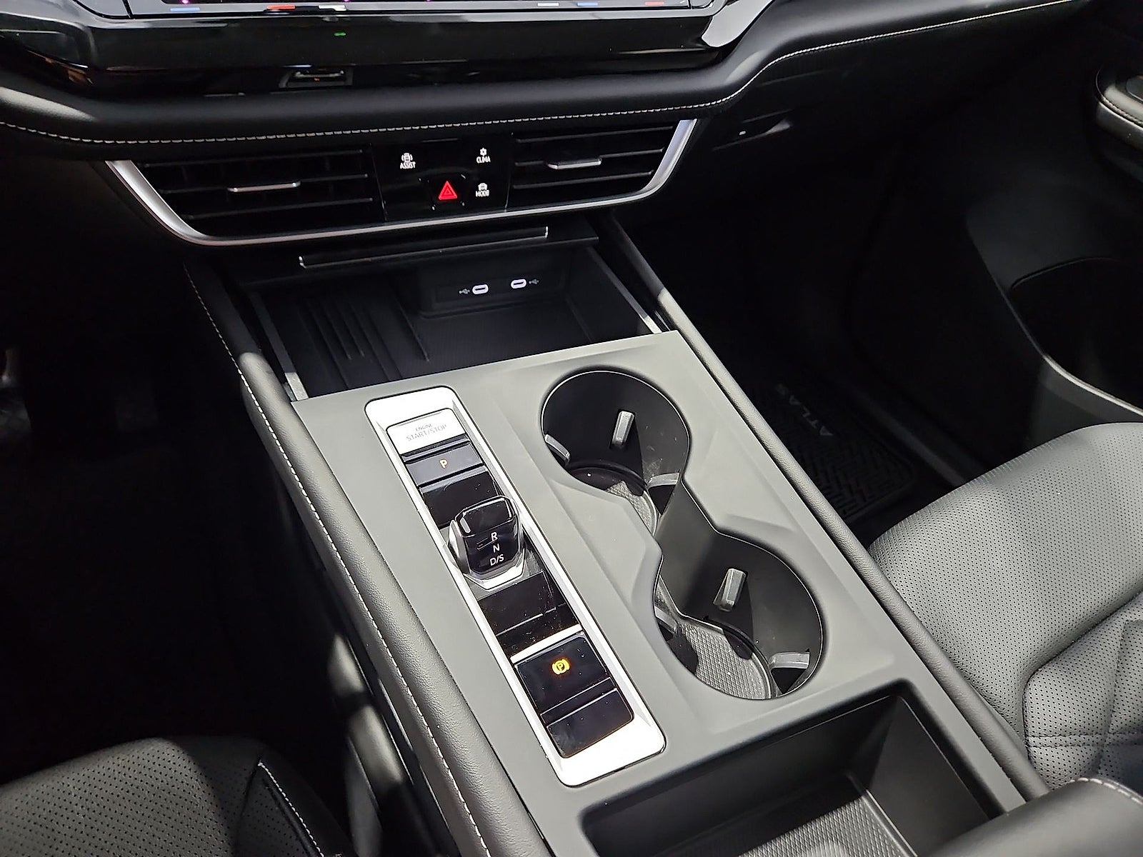 2026 Volkswagen Atlas SE