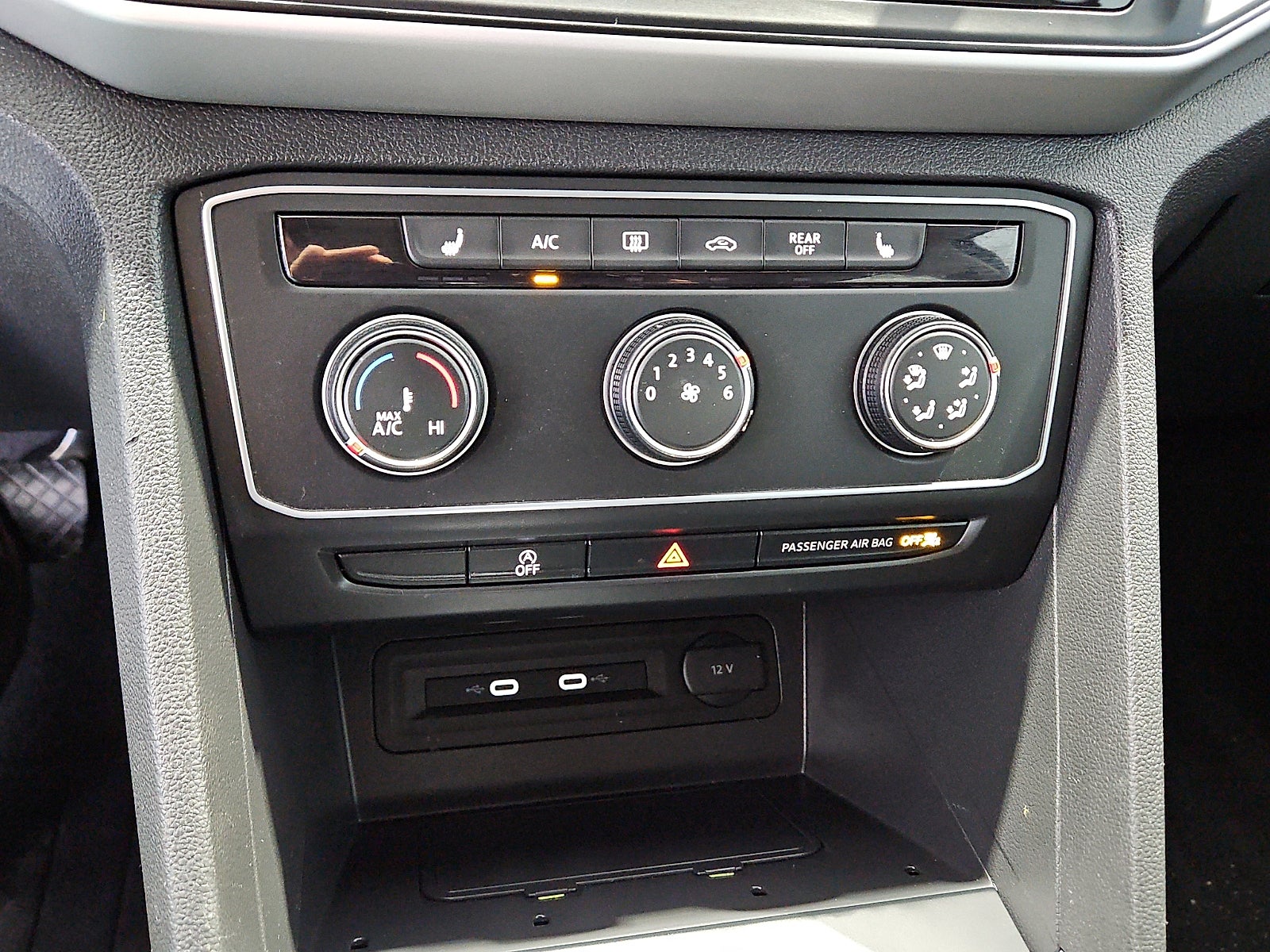 2023 Volkswagen Atlas 2.0T SE