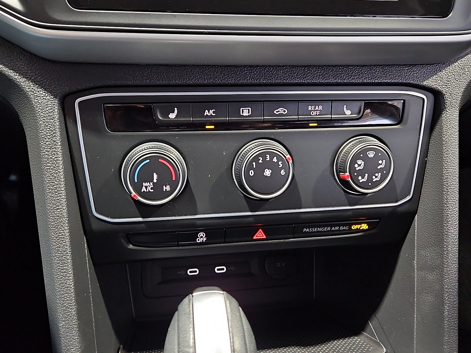 2023 Volkswagen Atlas 2.0T SE