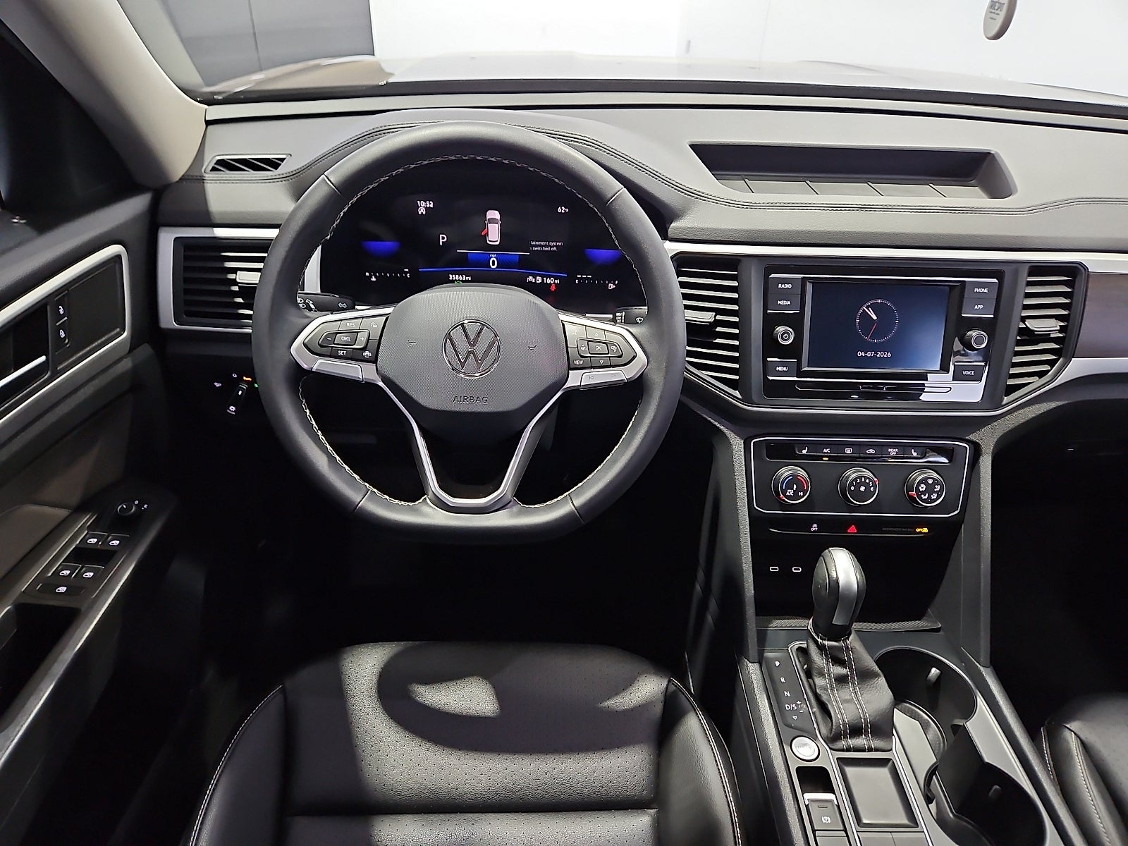 2023 Volkswagen Atlas 2.0T SE