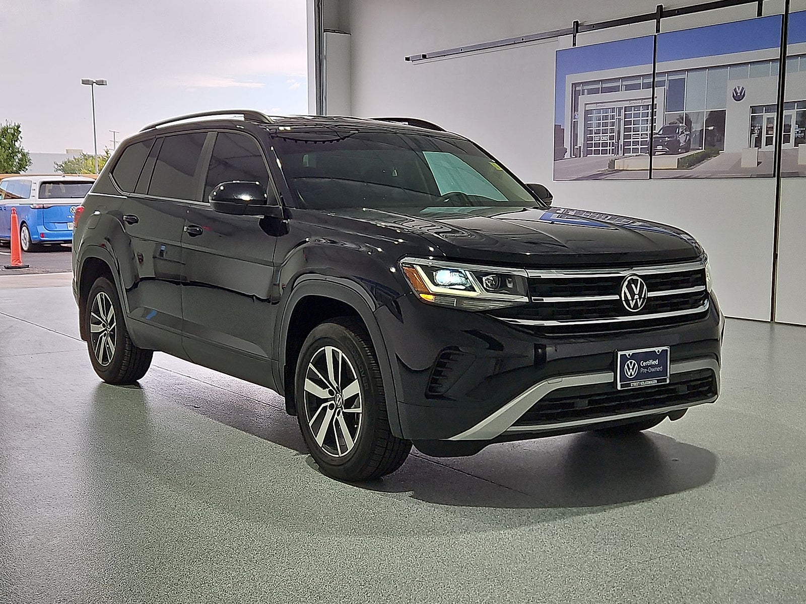 2023 Volkswagen Atlas 2.0T SE
