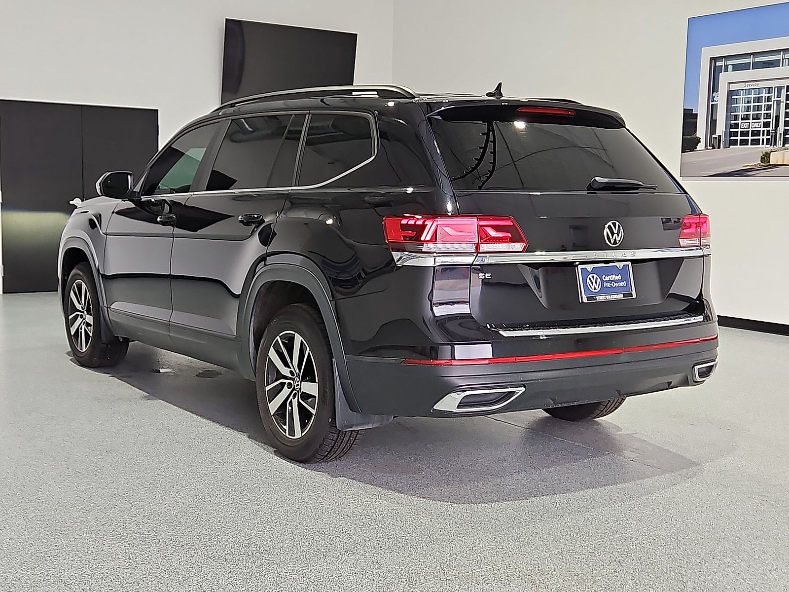 2023 Volkswagen Atlas 2.0T SE