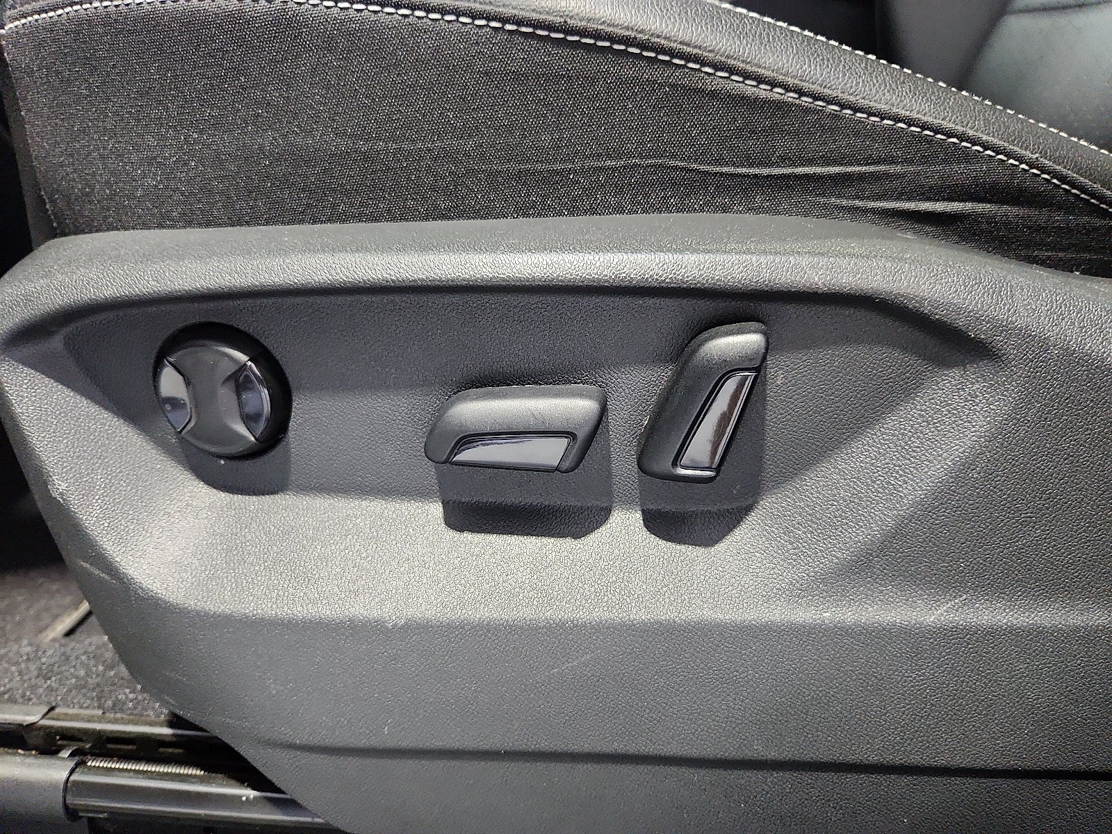 2023 Volkswagen Atlas 2.0T SE