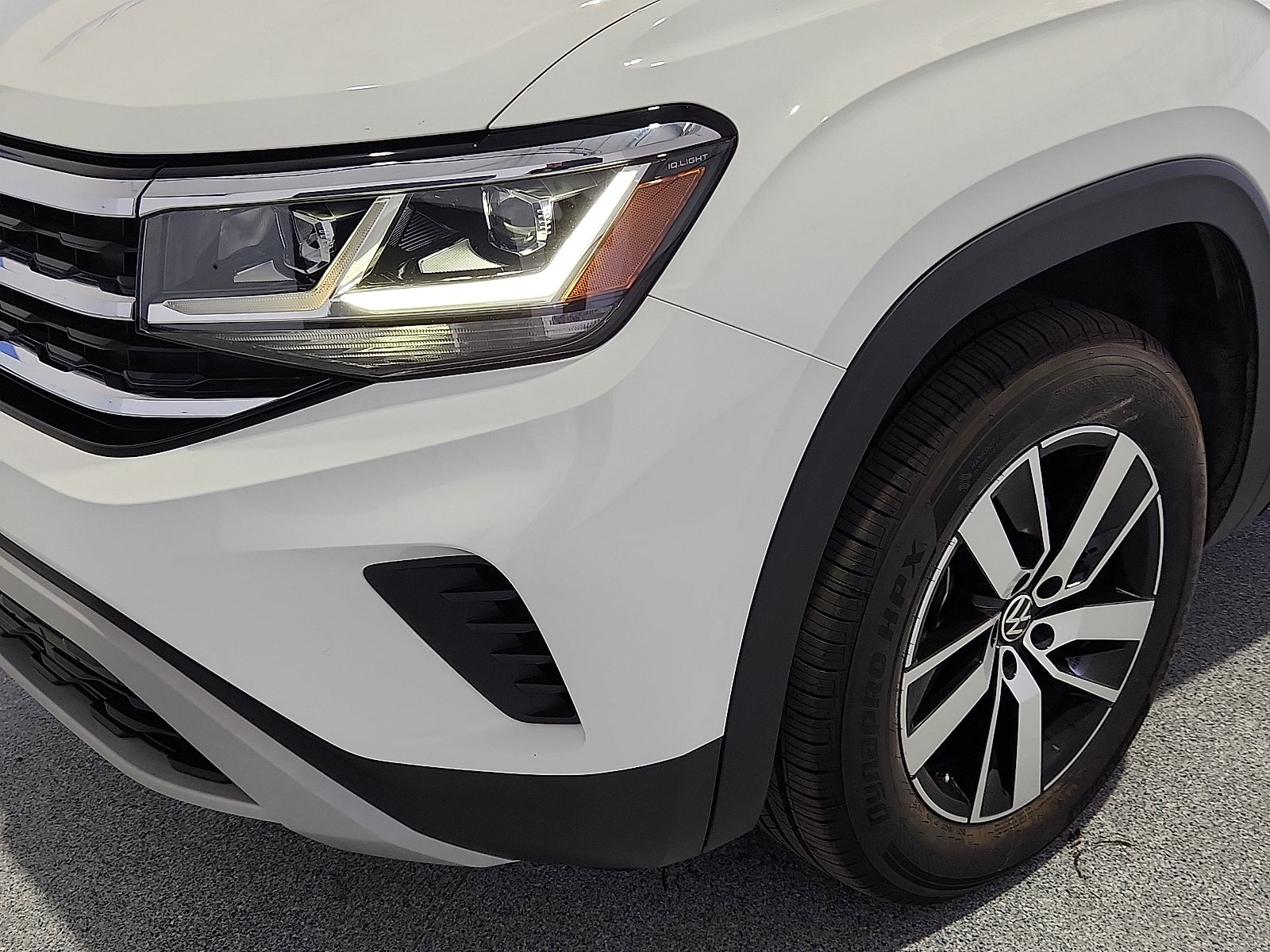 2023 Volkswagen Atlas 2.0T SE