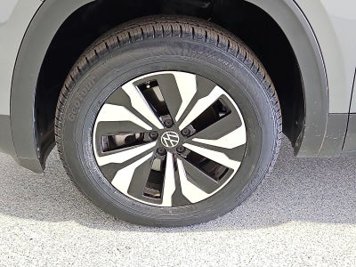 2024 Volkswagen Atlas 2.0T SE