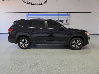 2024 Volkswagen Atlas 2.0T SE