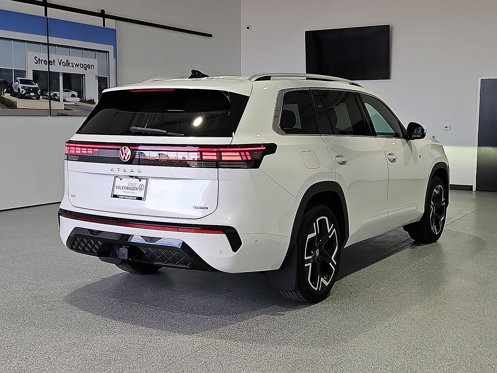 2027 Volkswagen Atlas SEL Premium R-Line