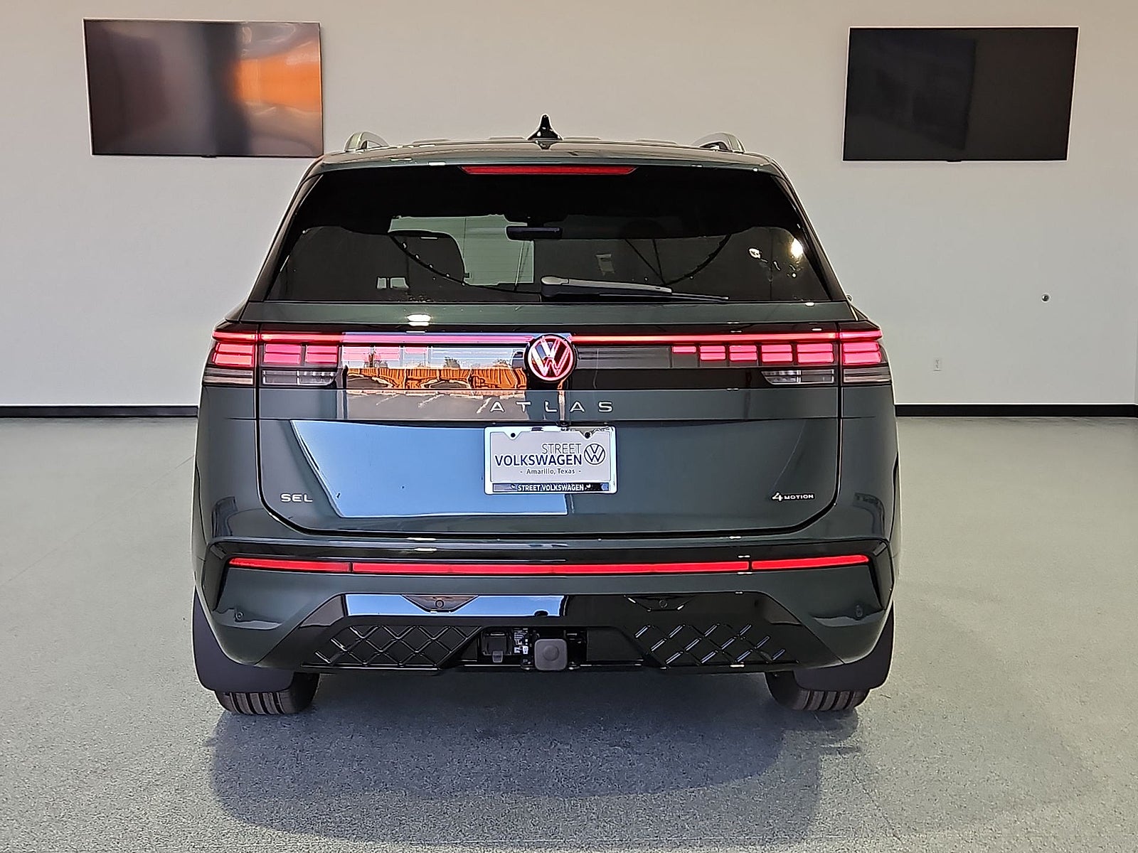 2027 Volkswagen Atlas SEL Premium R-Line