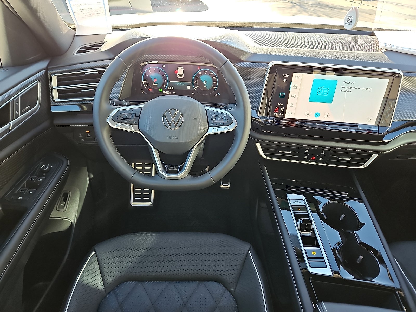 2026 Volkswagen Atlas Cross Sport 2.0T SEL Premium R-Line