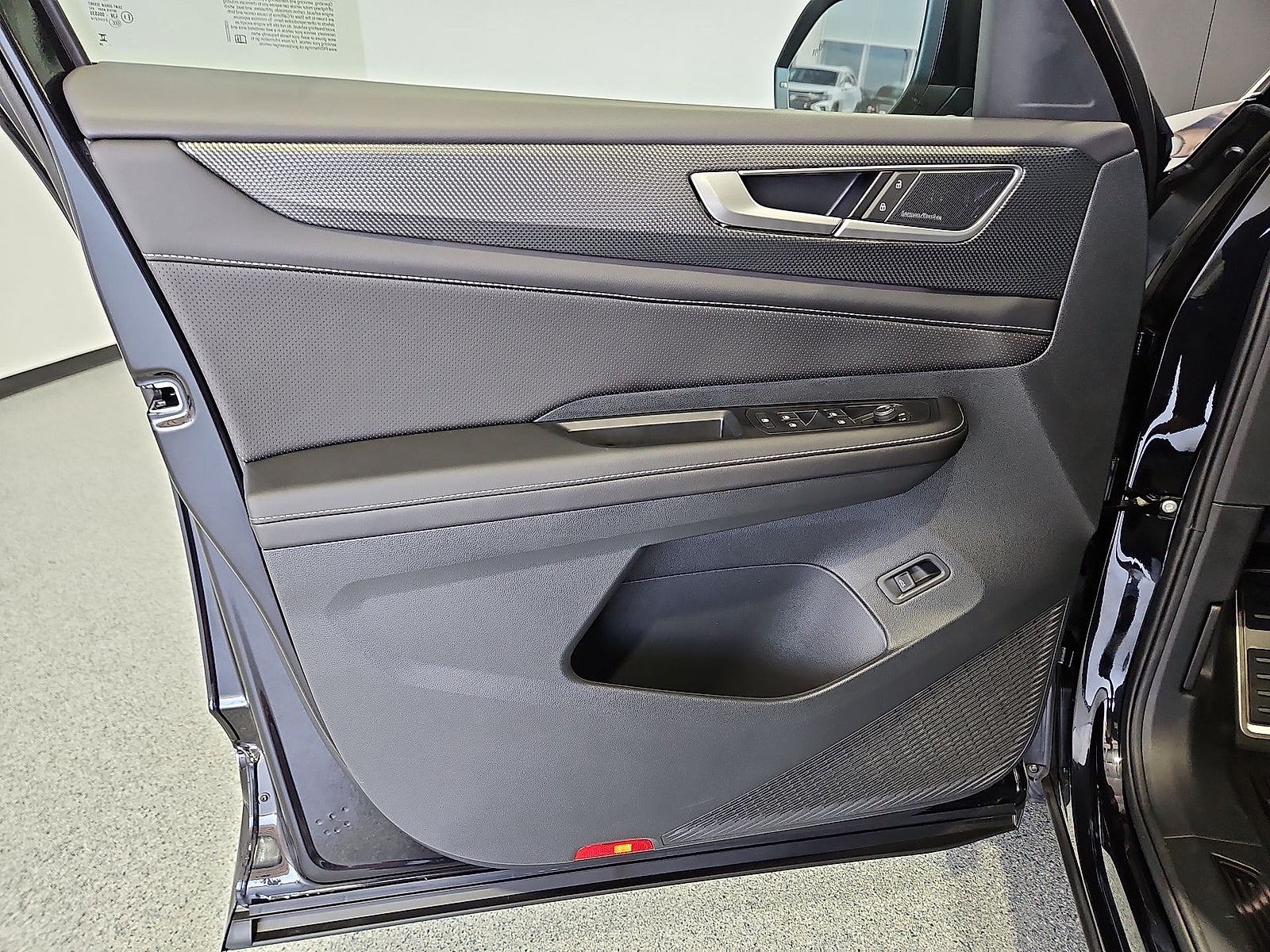 2026 Volkswagen Atlas Cross Sport SEL Premium R-Line