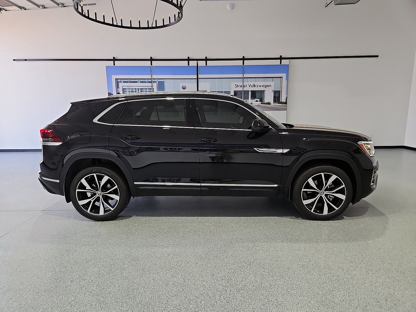 2026 Volkswagen Atlas Cross Sport SEL Premium R-Line