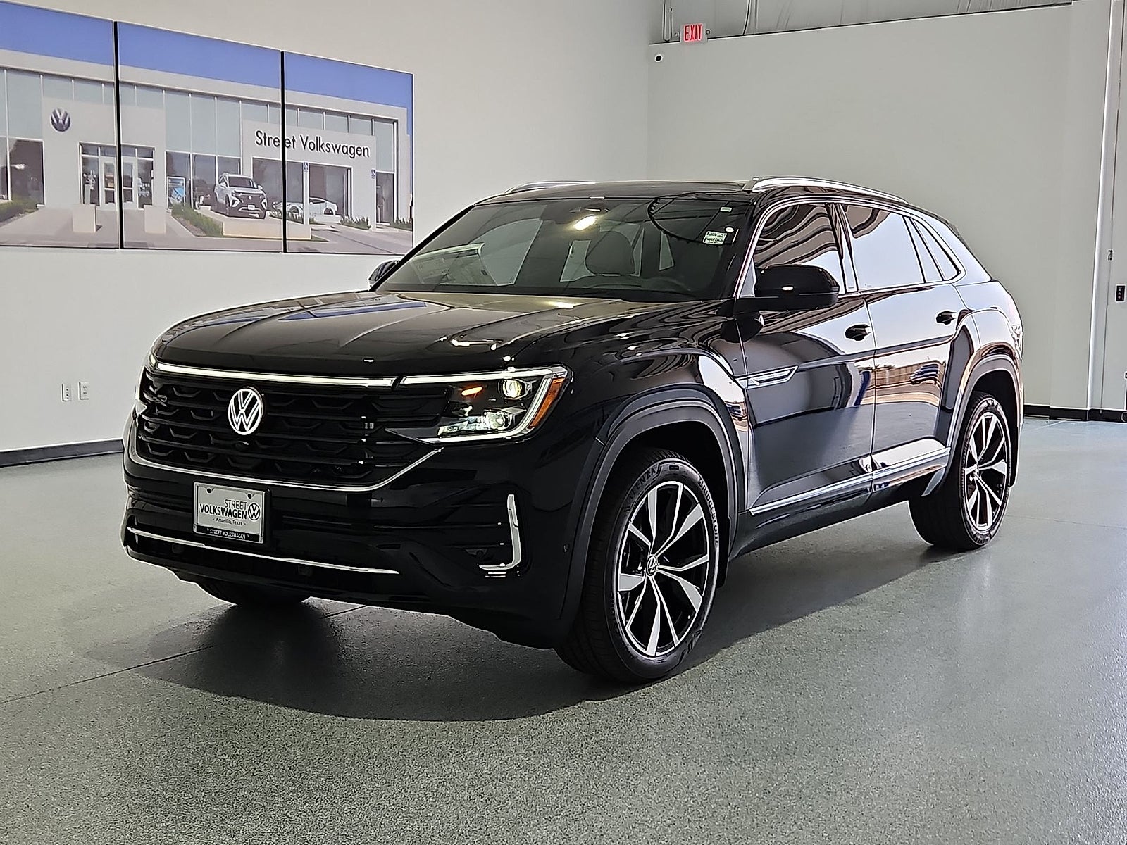 2026 Volkswagen Atlas Cross Sport SEL Premium R-Line