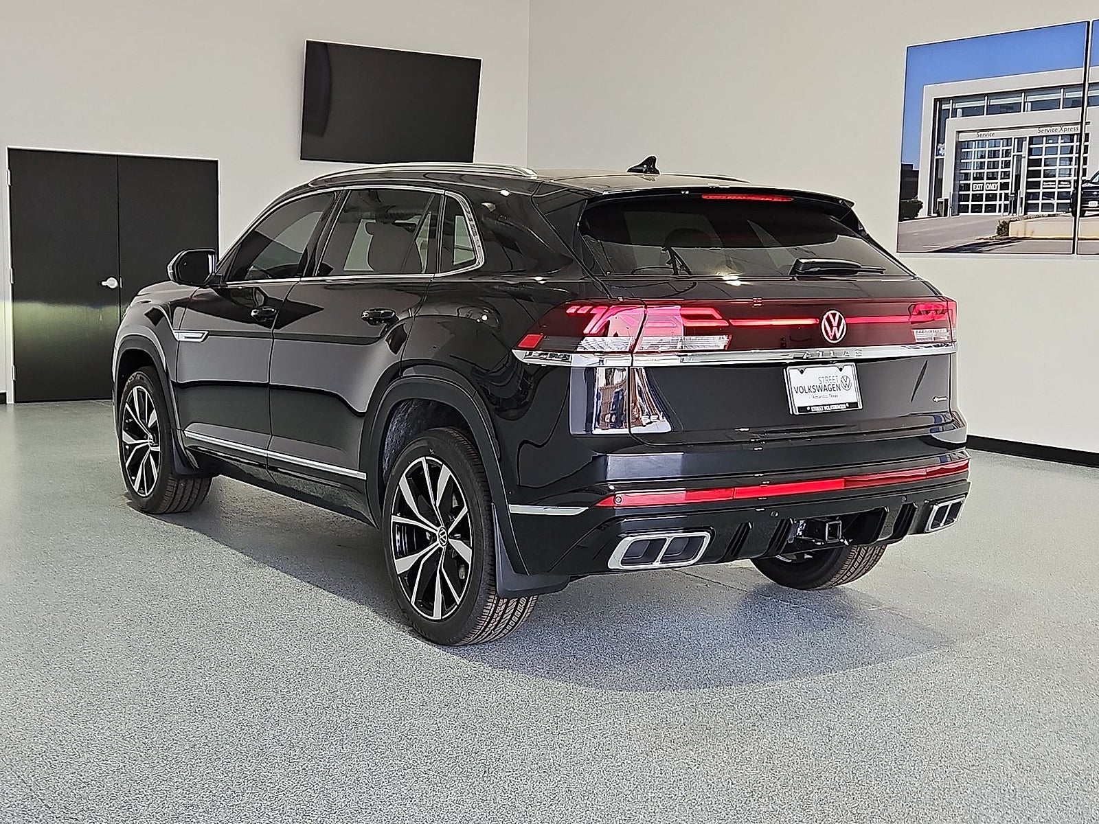 2026 Volkswagen Atlas Cross Sport SEL Premium R-Line