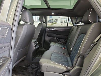 2026 Volkswagen Atlas Cross Sport SEL Premium R-Line