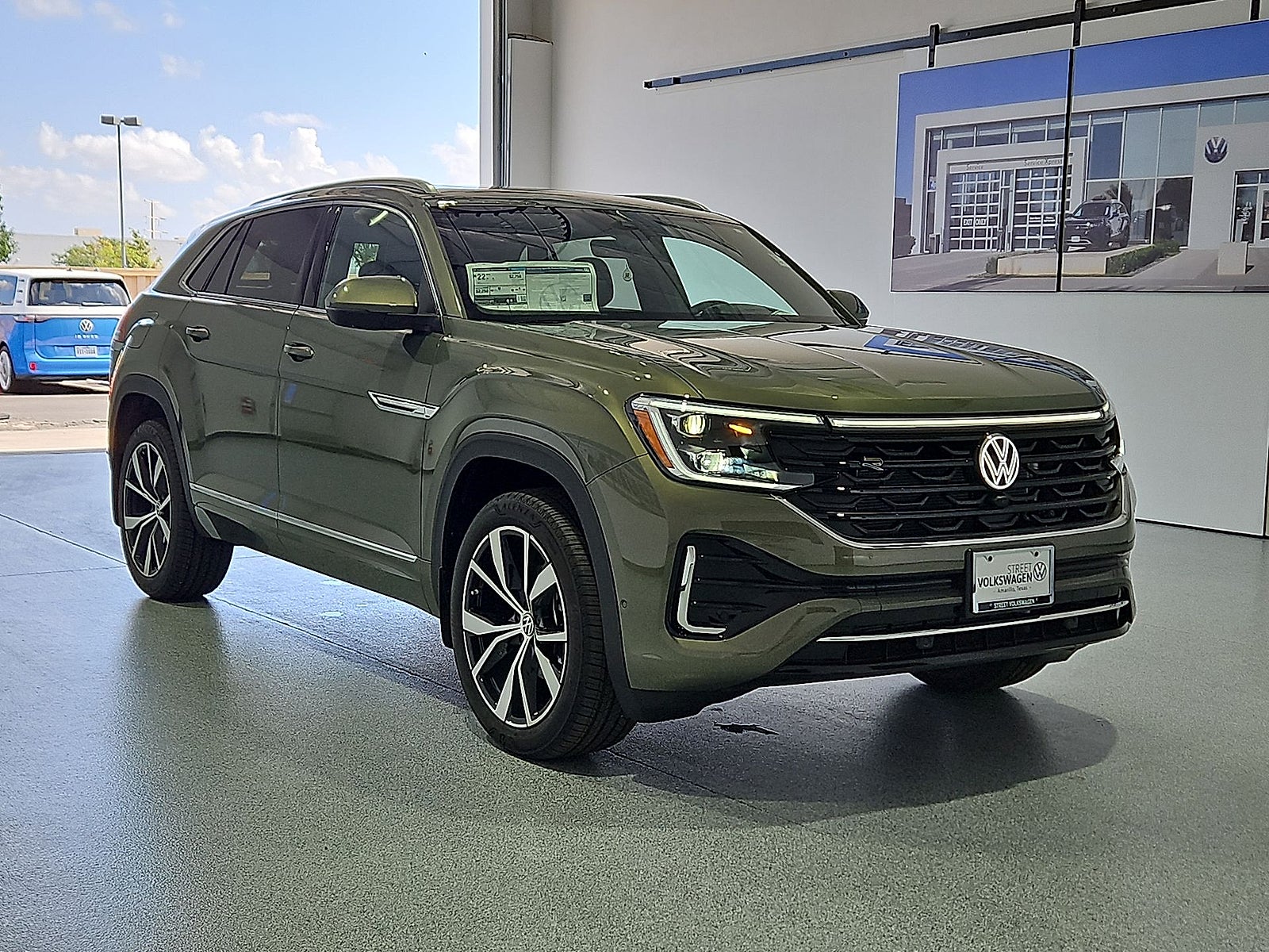 2026 Volkswagen Atlas Cross Sport SEL Premium R-Line