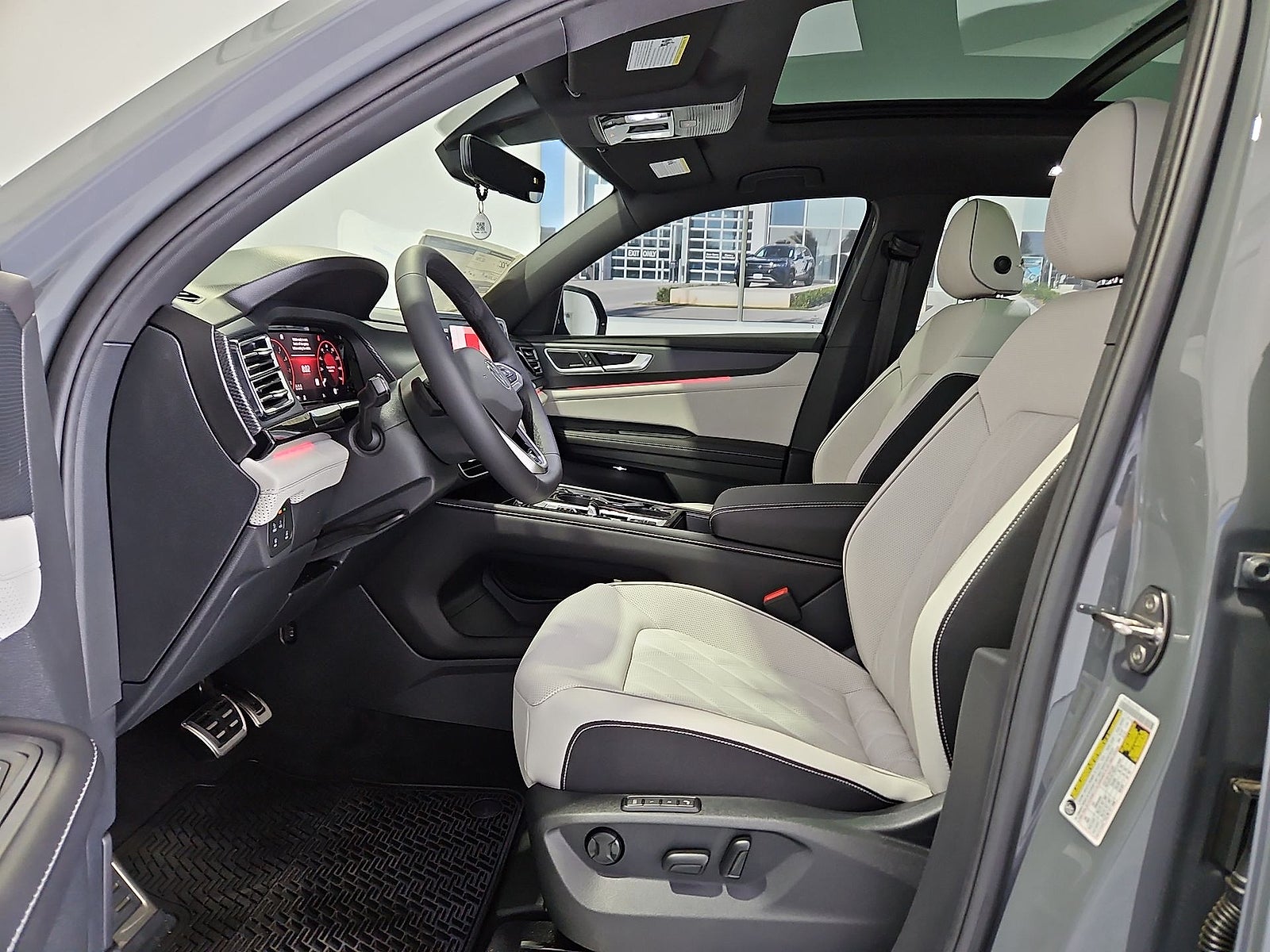 2026 Volkswagen Atlas Cross Sport SEL Premium R-Line