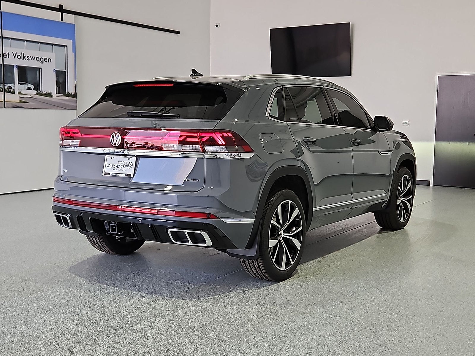 2026 Volkswagen Atlas Cross Sport SEL Premium R-Line