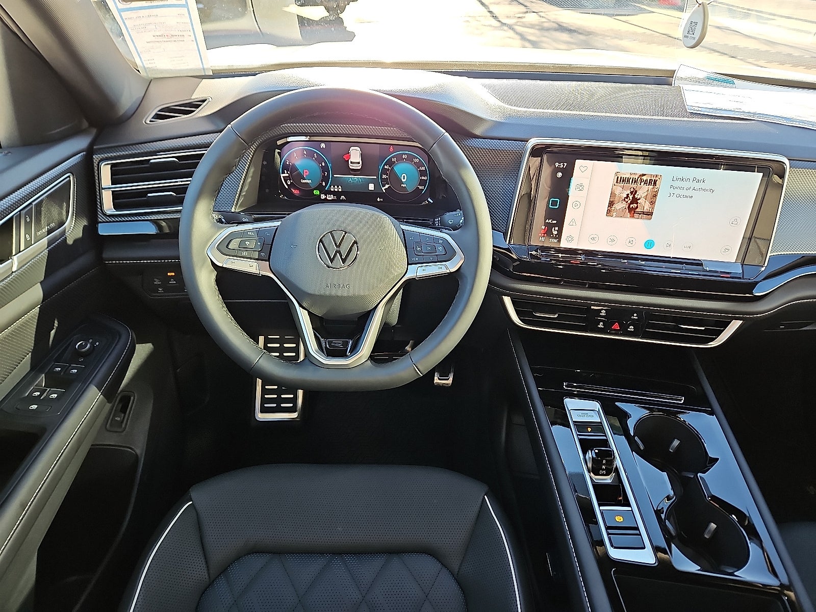 2026 Volkswagen Atlas Cross Sport 2.0T SEL Premium R-Line