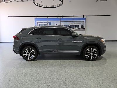2026 Volkswagen Atlas Cross Sport SEL Premium R-Line