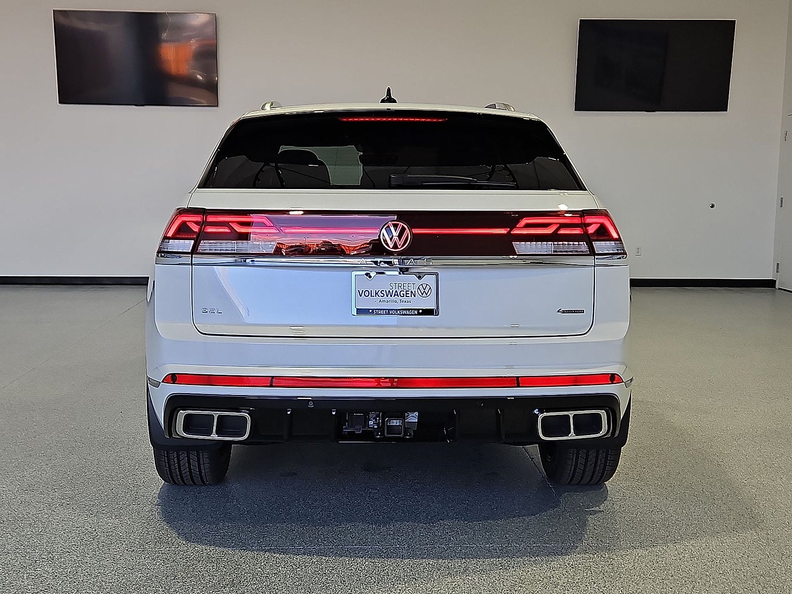 2026 Volkswagen Atlas Cross Sport SEL Premium R-Line