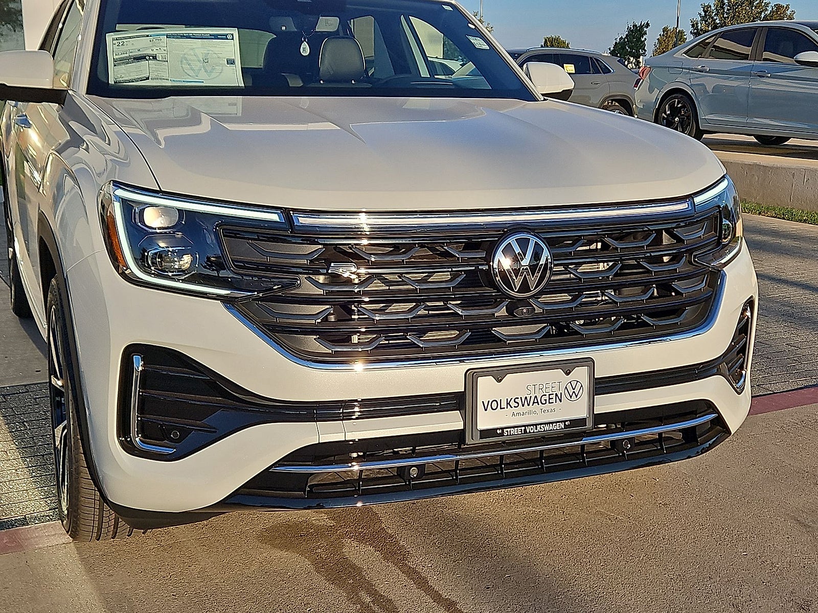2026 Volkswagen Atlas Cross Sport SEL Premium R-Line