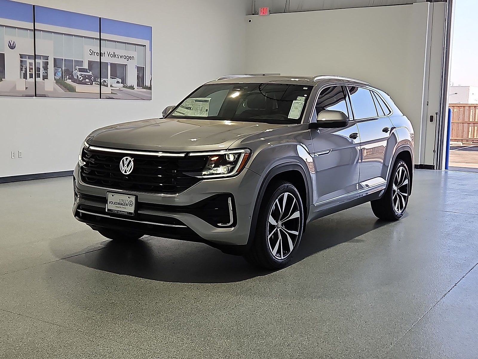 2026 Volkswagen Atlas Cross Sport SEL Premium R-Line