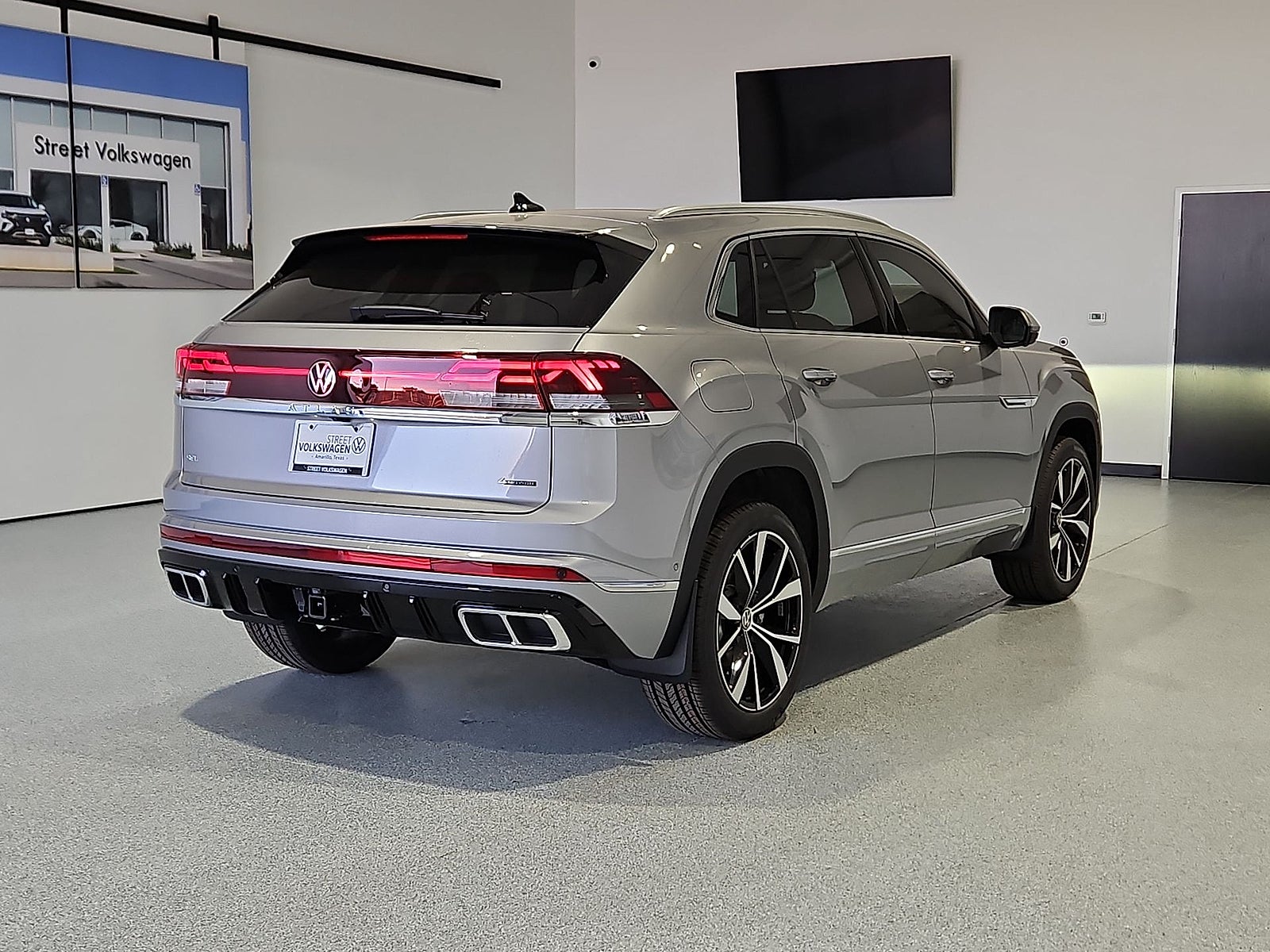 2026 Volkswagen Atlas Cross Sport SEL Premium R-Line