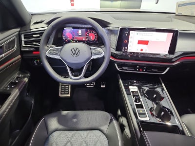 2026 Volkswagen Atlas Cross Sport SEL Premium R-Line