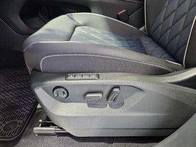 2026 Volkswagen Atlas Cross Sport SEL Premium R-Line