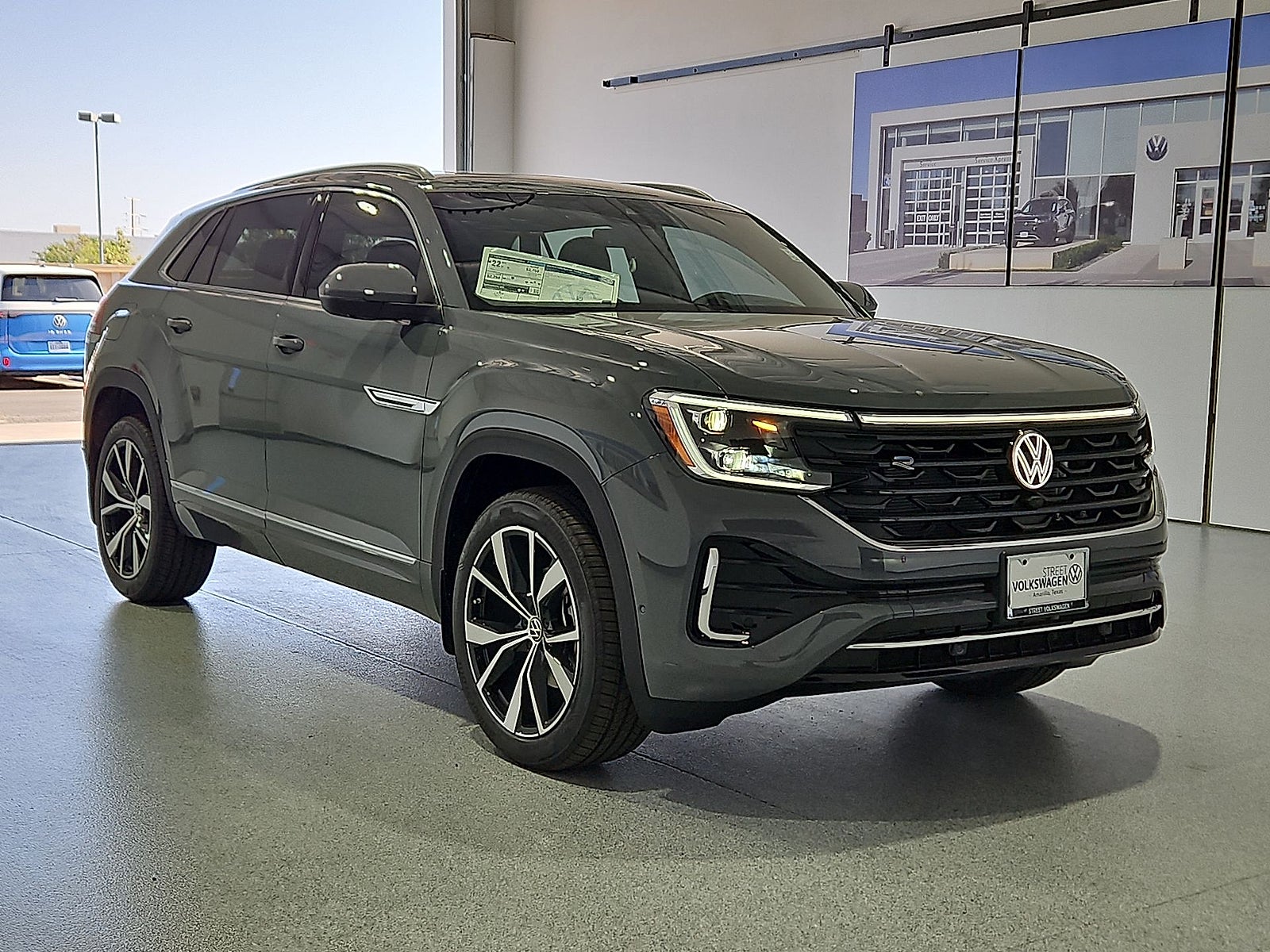 2026 Volkswagen Atlas Cross Sport SEL Premium R-Line