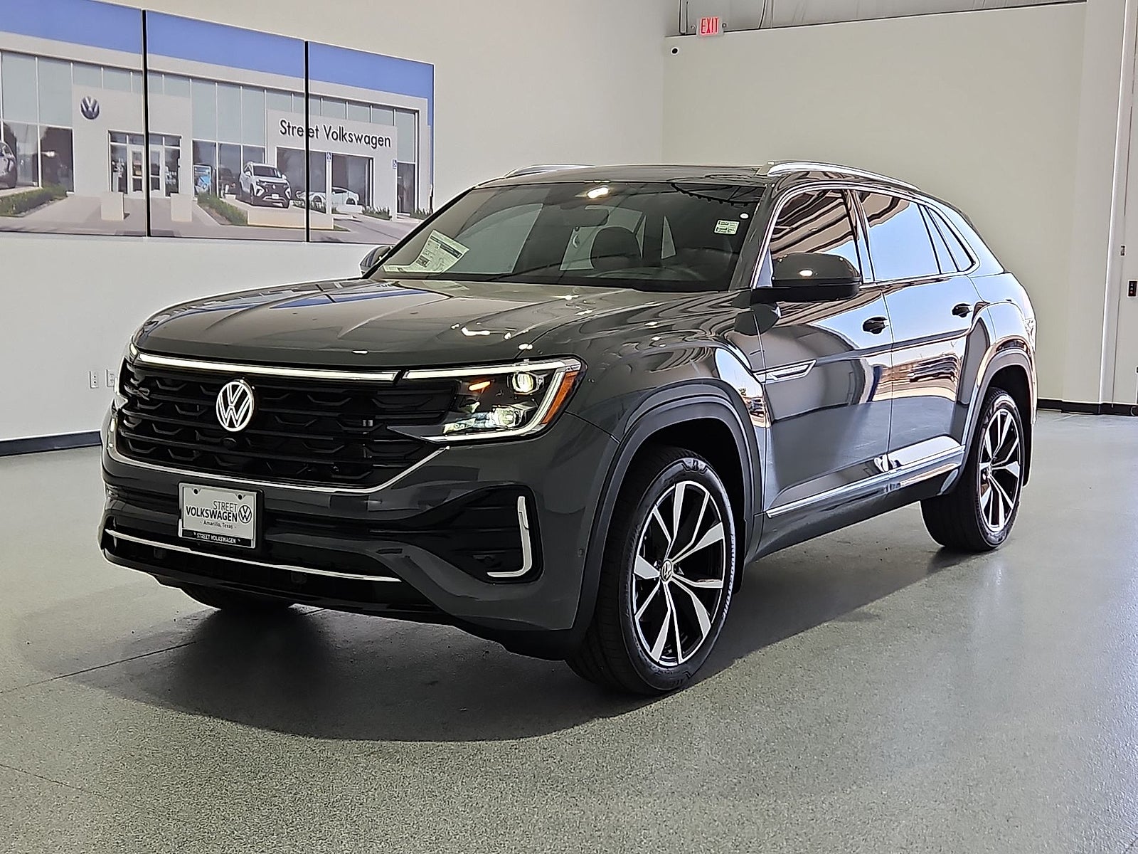 2026 Volkswagen Atlas Cross Sport SEL Premium R-Line