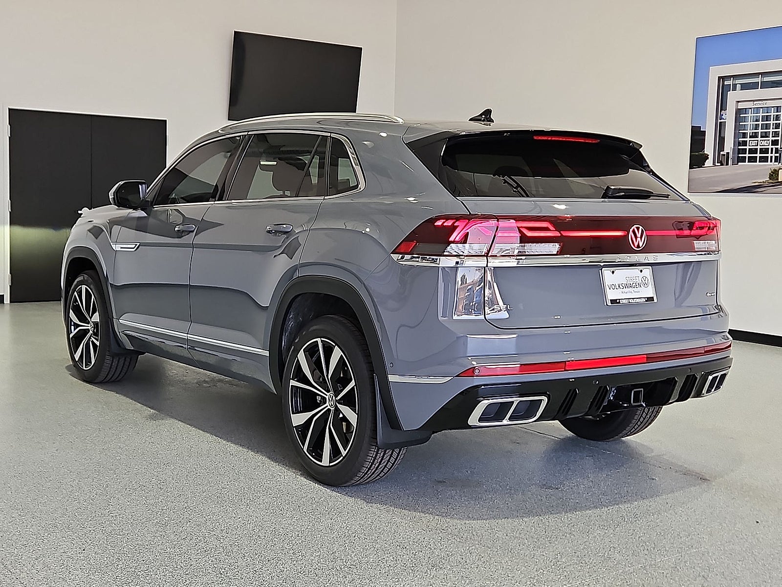 2026 Volkswagen Atlas Cross Sport SEL Premium R-Line