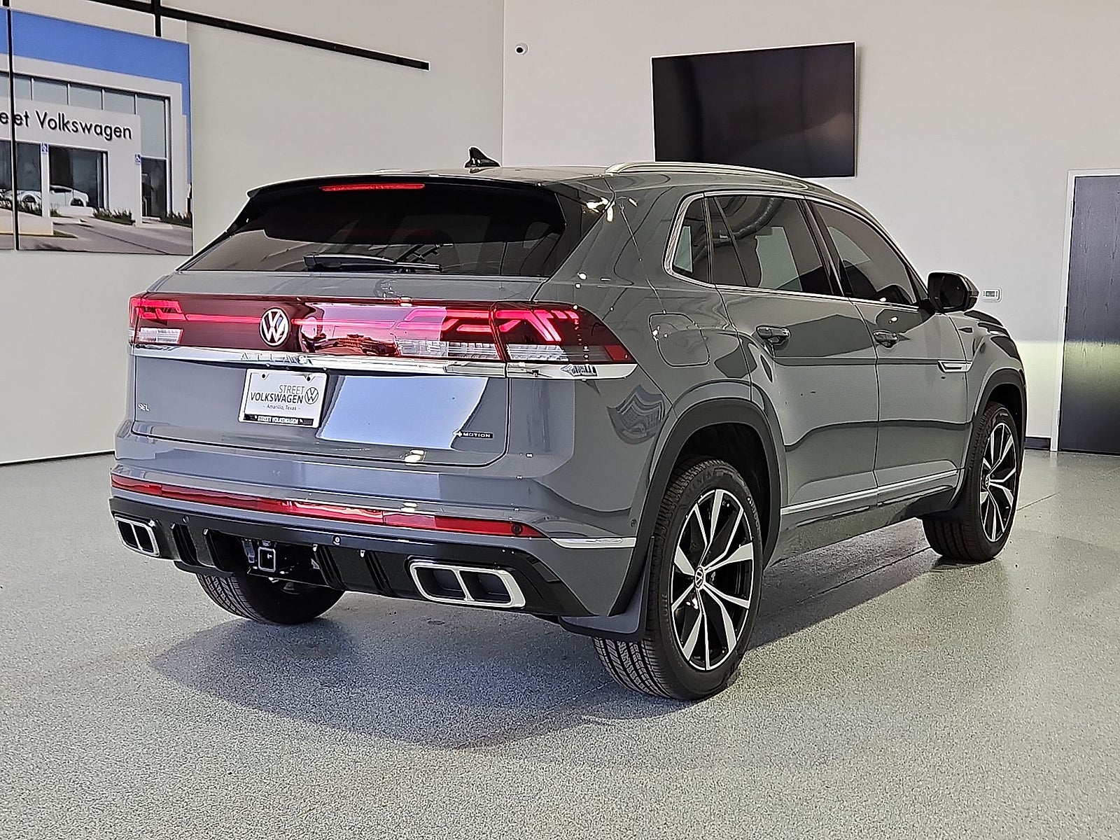 2026 Volkswagen Atlas Cross Sport SEL Premium R-Line