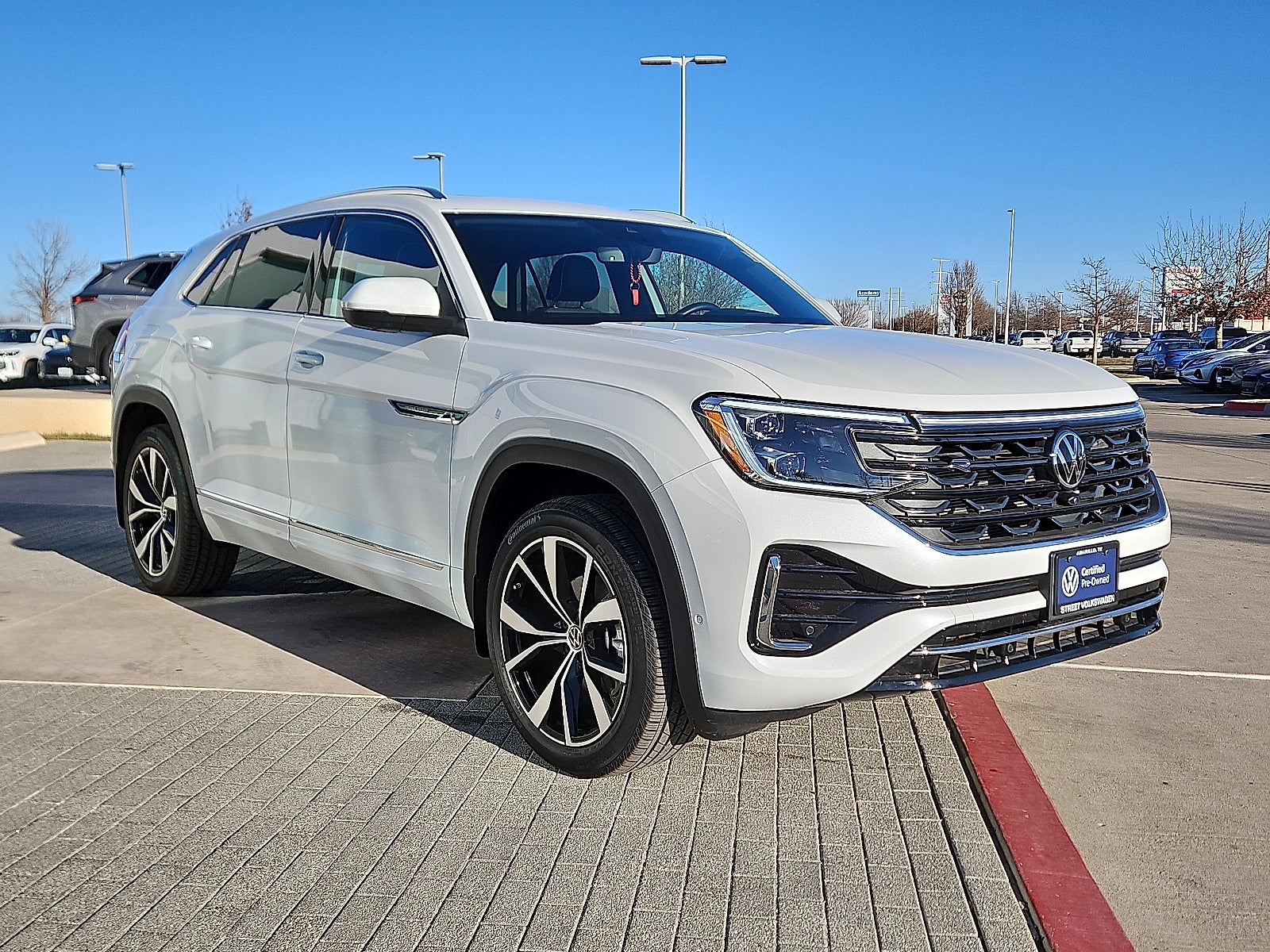 2025 Volkswagen Atlas Cross Sport 2.0T SEL Premium R-Line