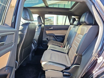 2022 Volkswagen Atlas Cross Sport 3.6L V6 SEL Premium R-Line