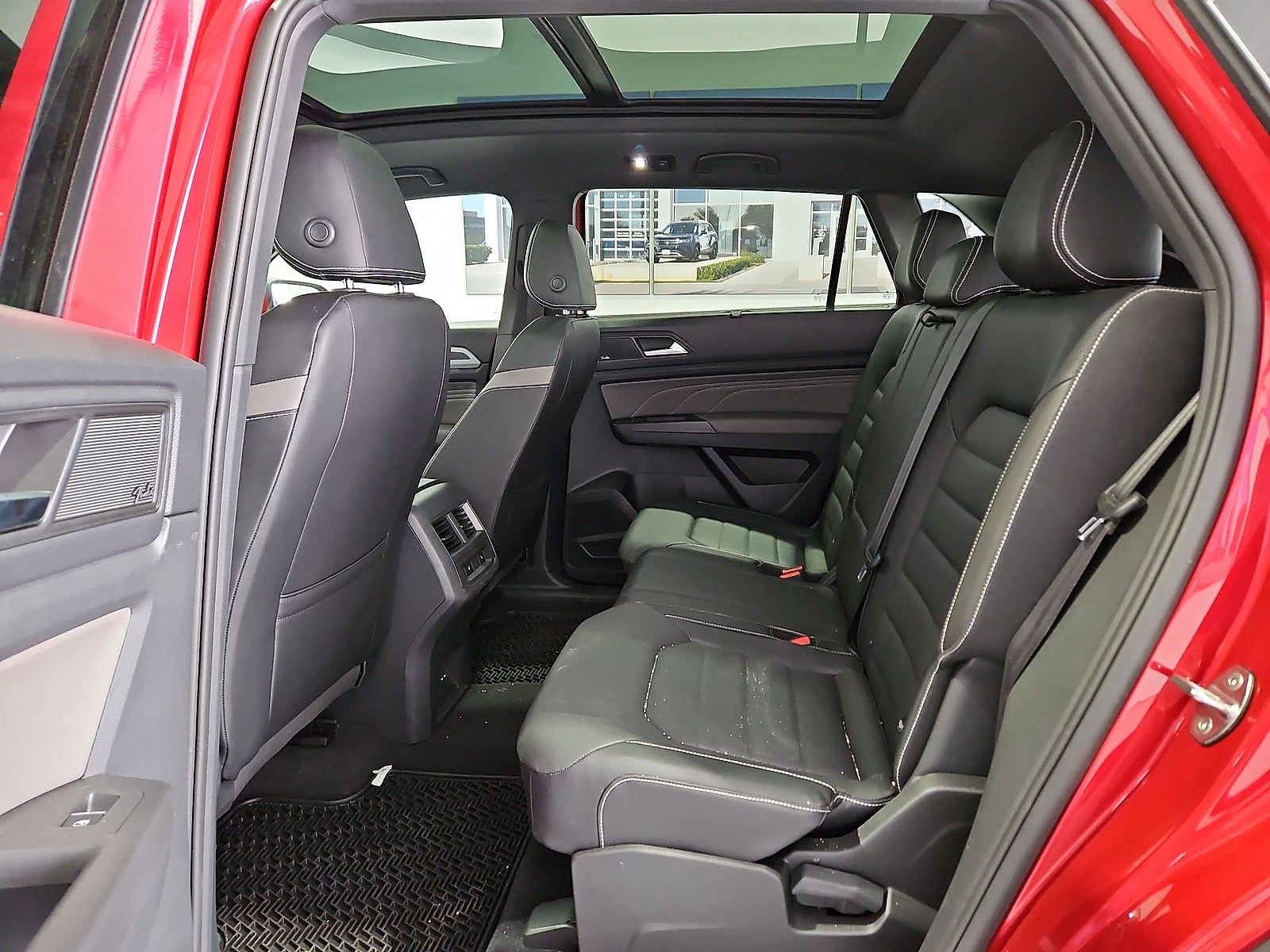 2023 Volkswagen Atlas Cross Sport 3.6L V6 SEL Premium R-Line