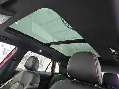 2023 Volkswagen Atlas Cross Sport 3.6L V6 SEL Premium R-Line