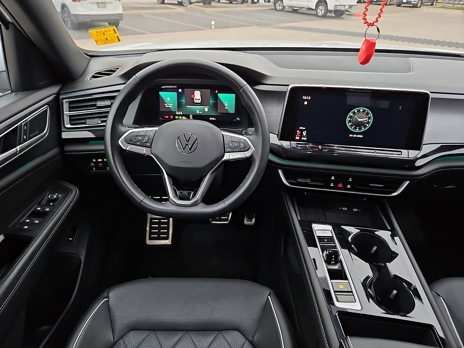 2025 Volkswagen Atlas Cross Sport 2.0T SEL Premium R-Line