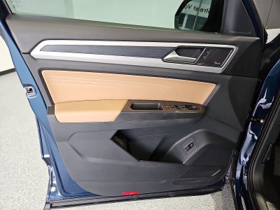 2023 Volkswagen Atlas Cross Sport 3.6L V6 SEL Premium R-Line
