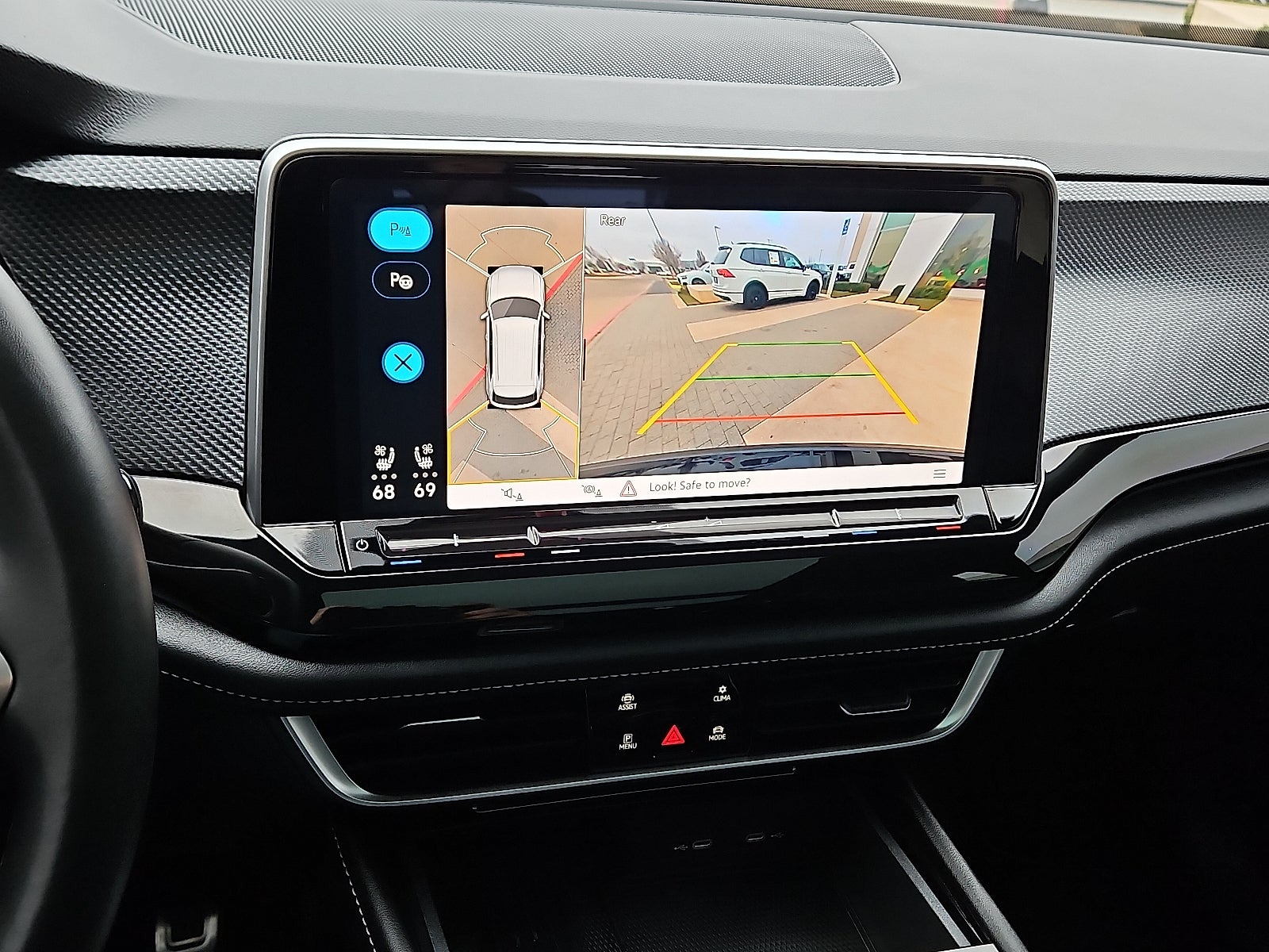 2025 Volkswagen Atlas Cross Sport 2.0T SEL Premium R-Line