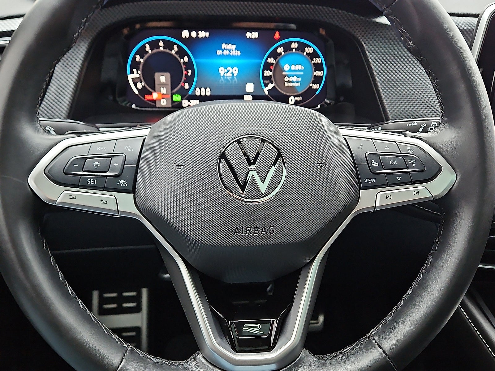 2025 Volkswagen Atlas Cross Sport 2.0T SEL Premium R-Line