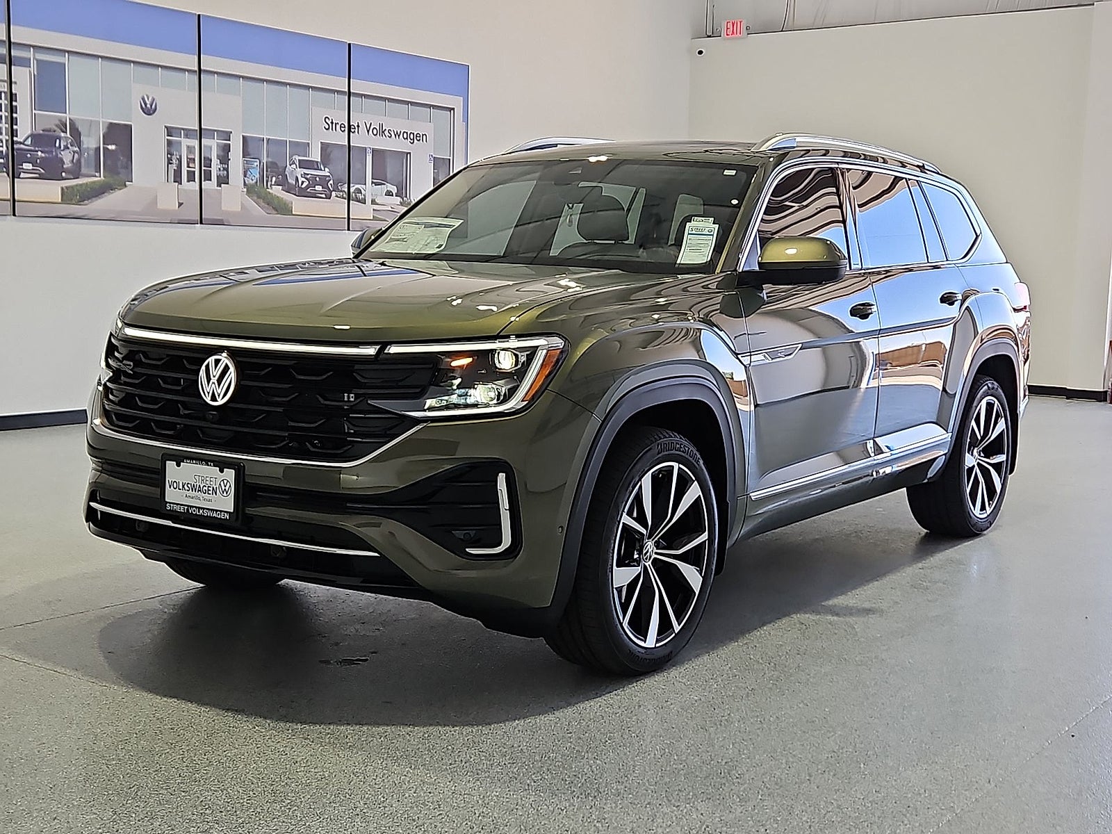 2026 Volkswagen Atlas SEL Premium R-Line