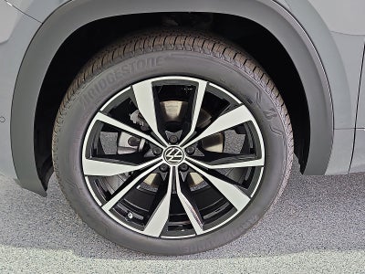 2026 Volkswagen Atlas SEL Premium R-Line