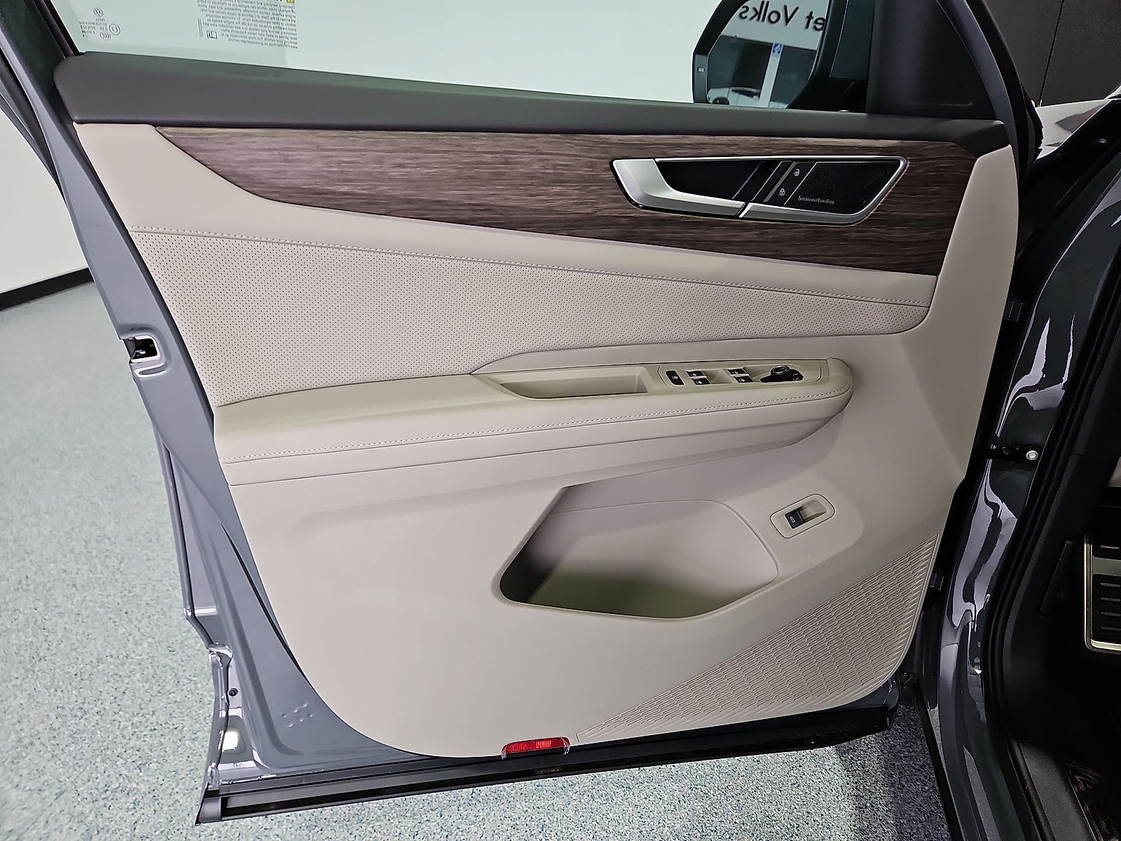 2026 Volkswagen Atlas SEL Premium R-Line