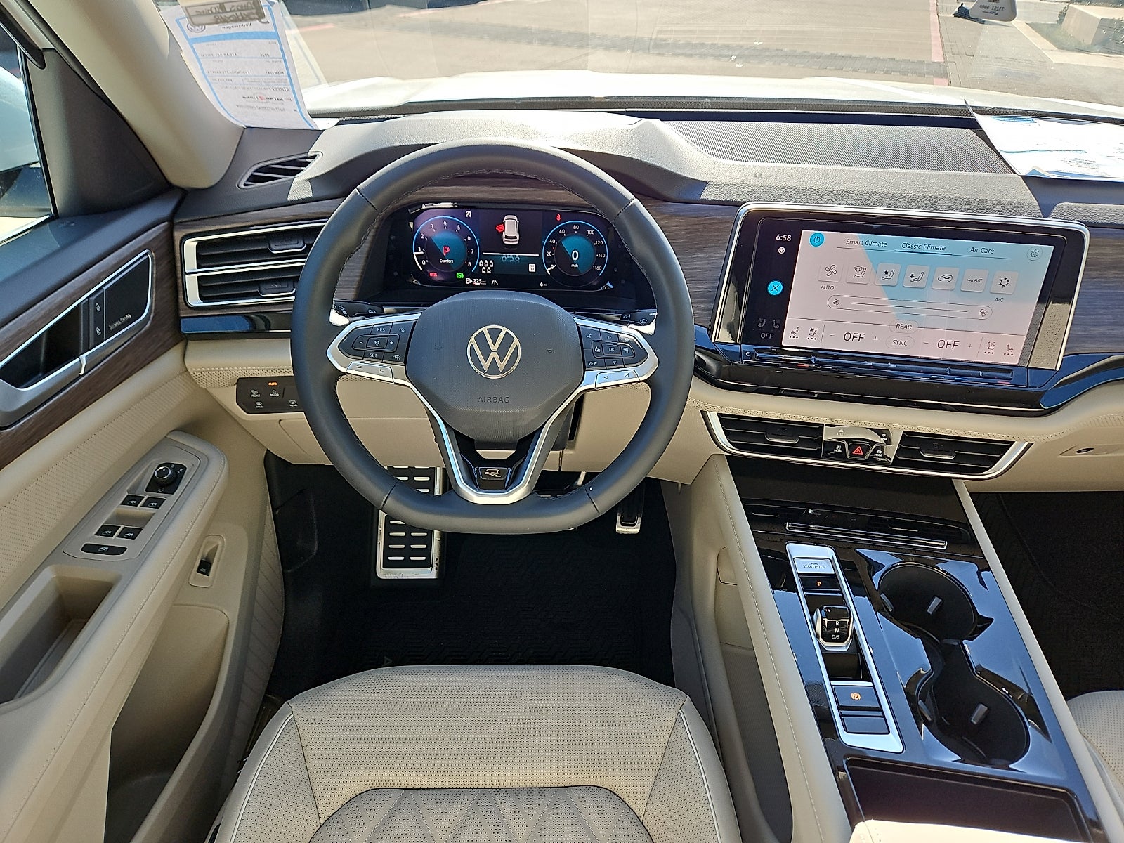 2026 Volkswagen Atlas 2.0T SEL Premium R-Line