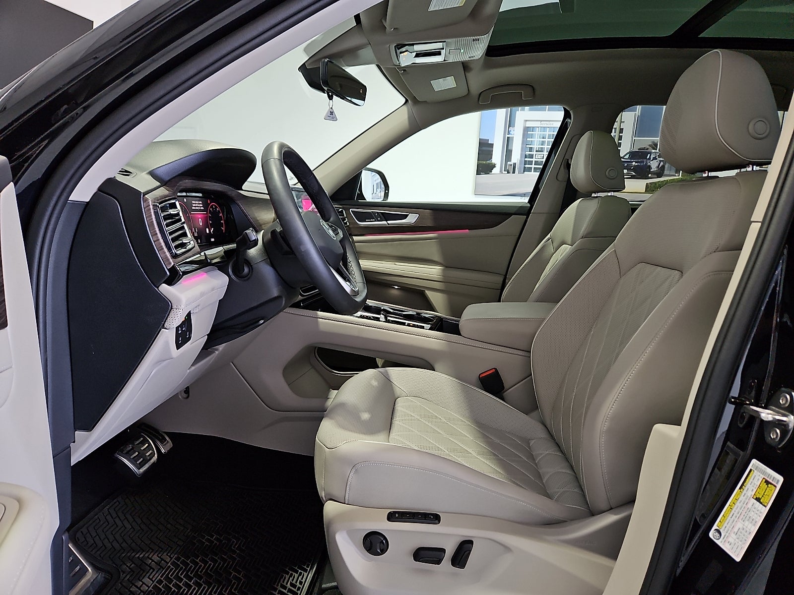 2026 Volkswagen Atlas SEL Premium R-Line
