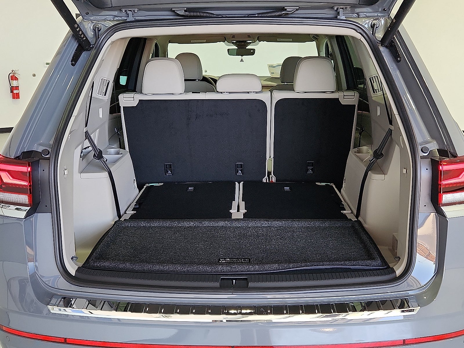 2026 Volkswagen Atlas SEL Premium R-Line