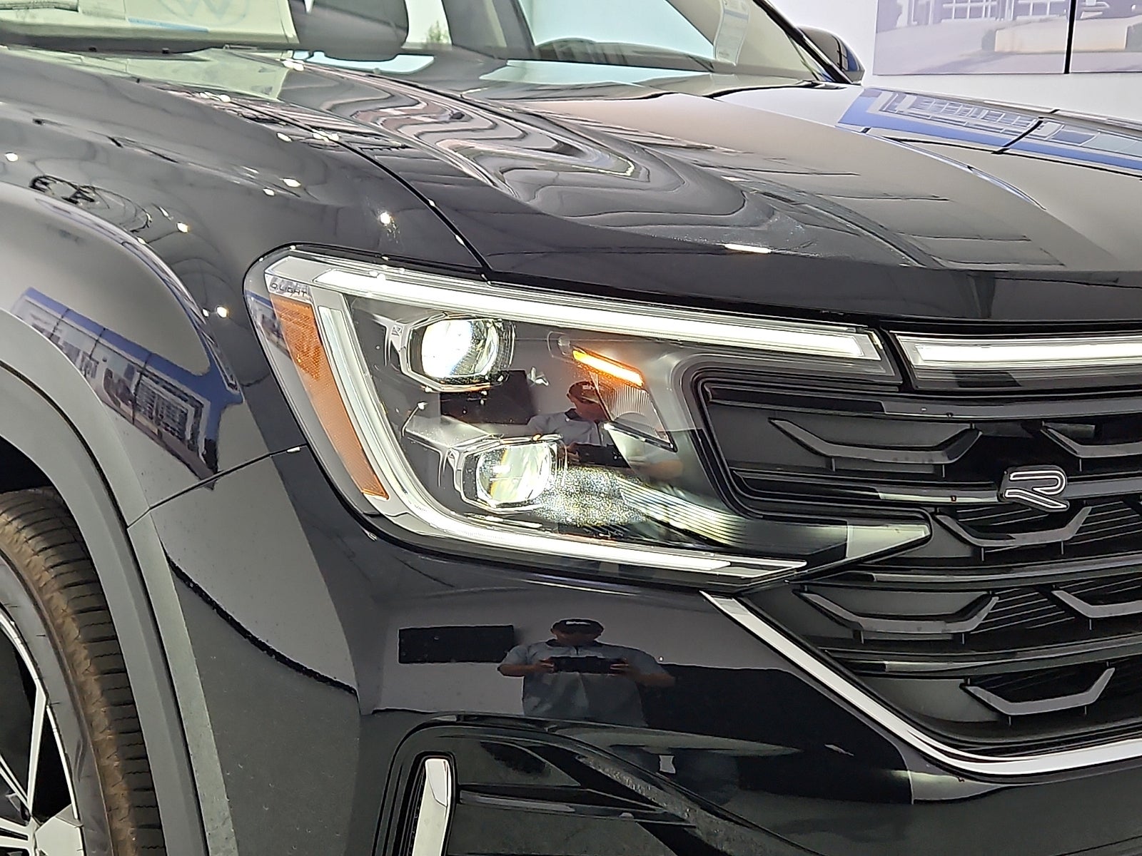 2026 Volkswagen Atlas SEL Premium R-Line