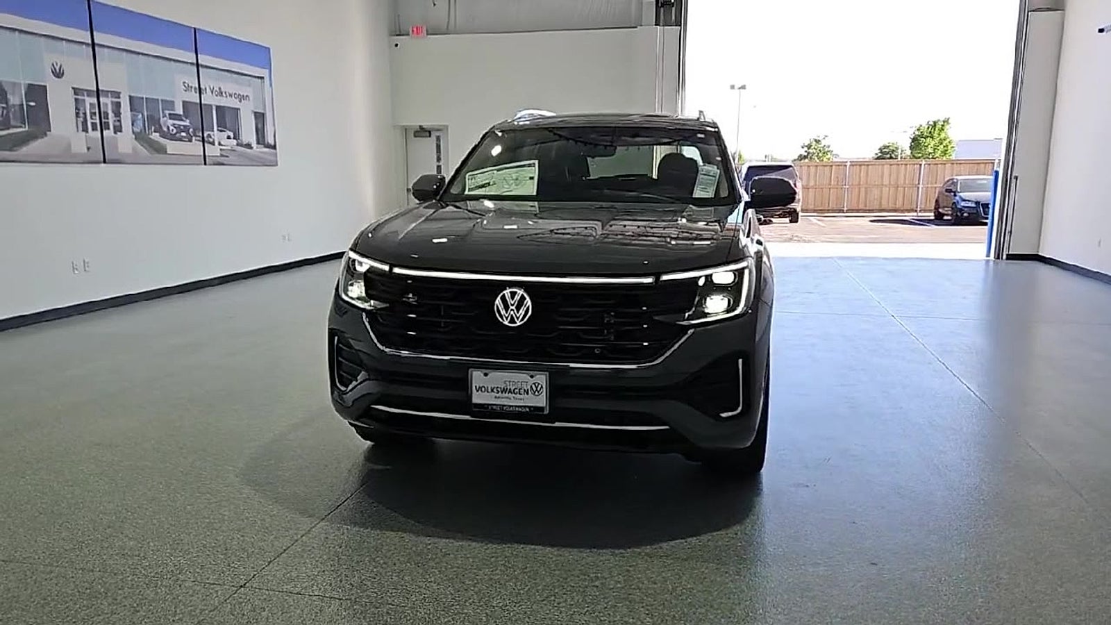 2026 Volkswagen Atlas SEL Premium R-Line